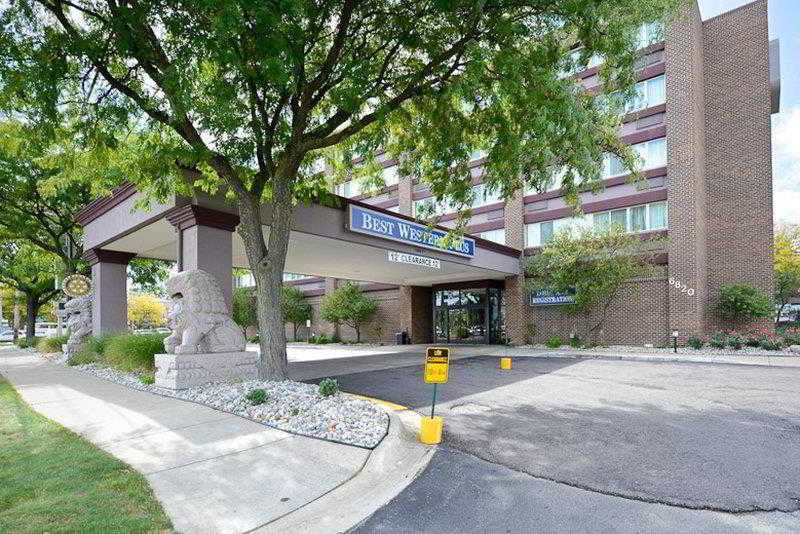 Causeway Bay Hotel Lansing Ngoại thất bức ảnh