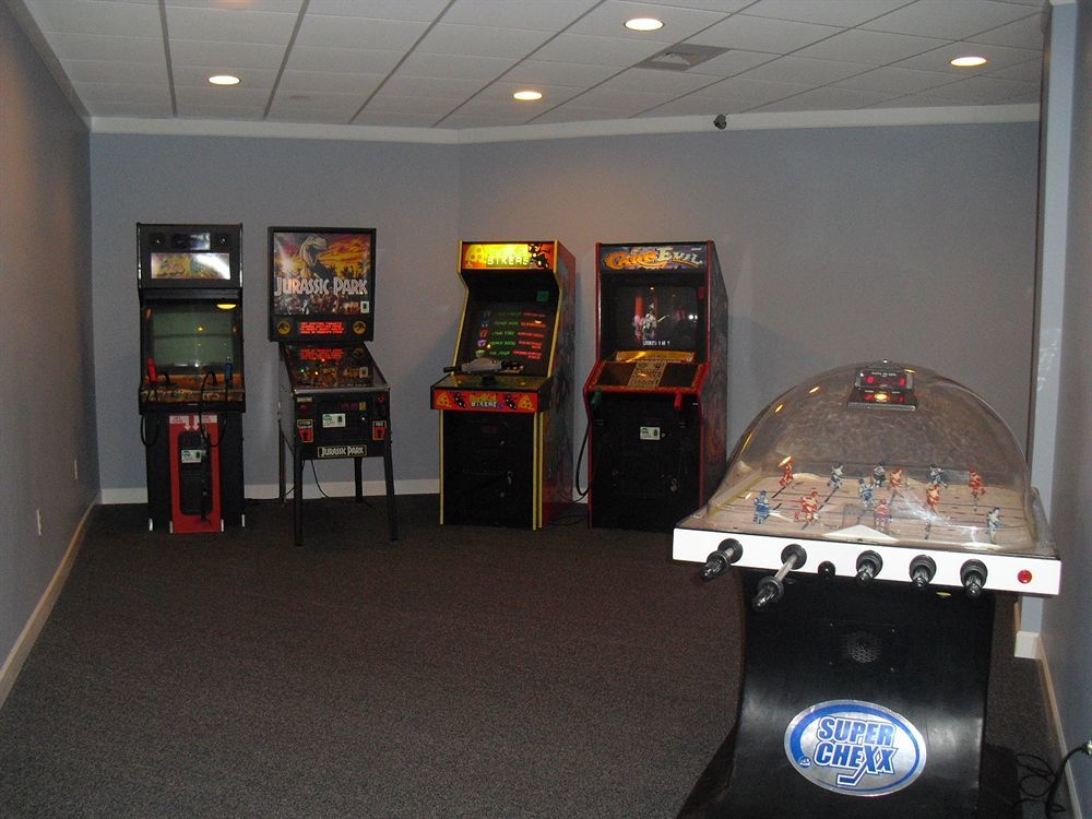 Causeway Bay Hotel Lansing Ngoại thất bức ảnh