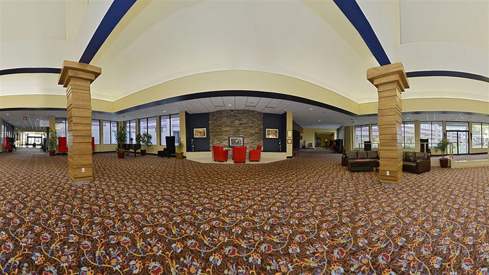 Causeway Bay Hotel Lansing Ngoại thất bức ảnh